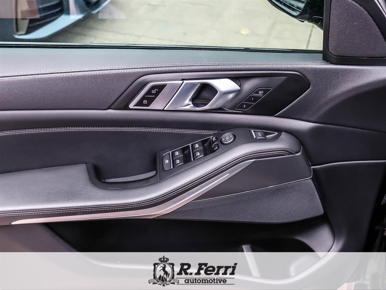 2022 BMW X5 xDrive40i 4dr All-Wheel Drive Sports Activity Vehicle Photo4