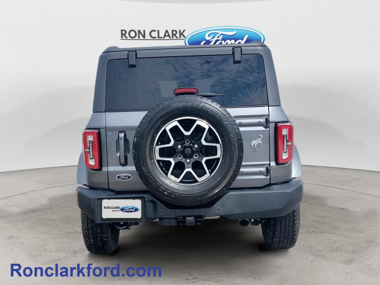 2023 Ford Bronco Outer Banks 4dr 4x4 Photo