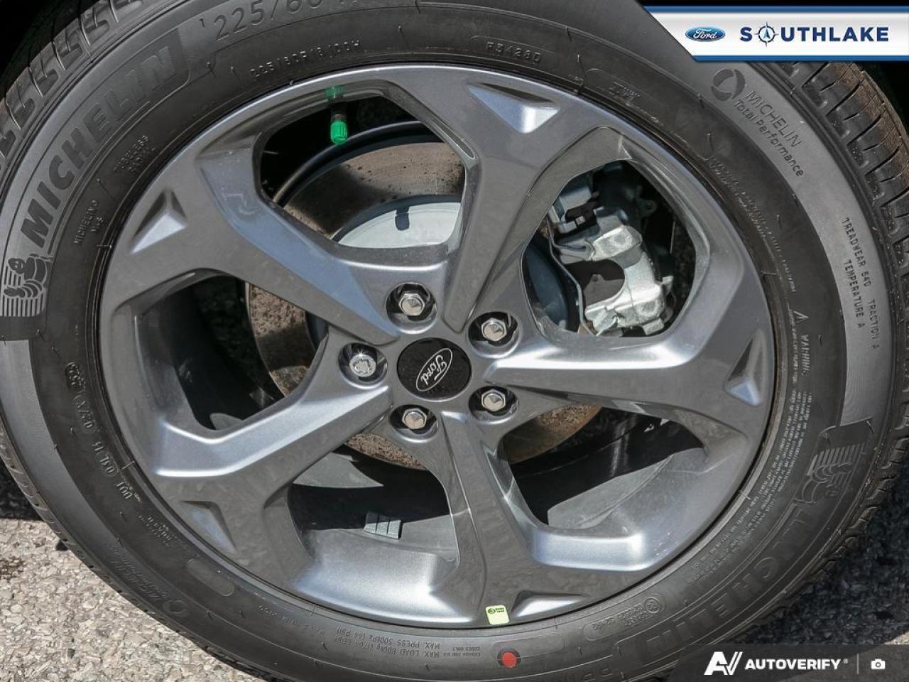 2025 Ford Escape ST-Line 4dr All-Wheel Drive Photo