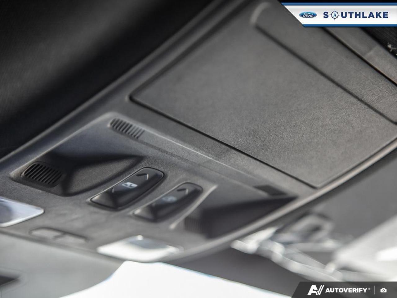 2025 Ford Escape ST-Line 4dr All-Wheel Drive Photo