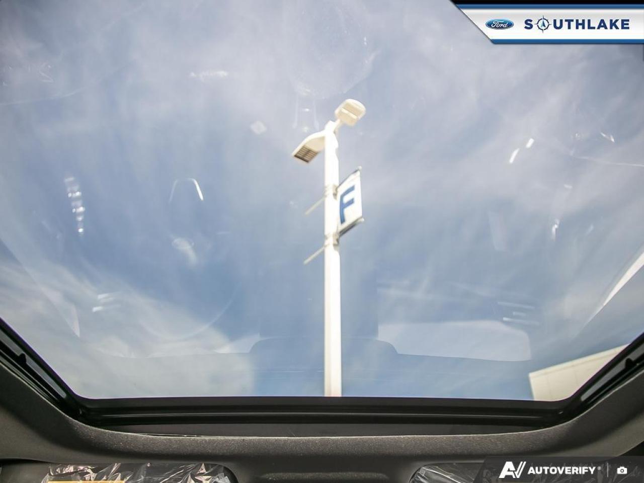 2025 Ford Escape ST-Line 4dr All-Wheel Drive Photo