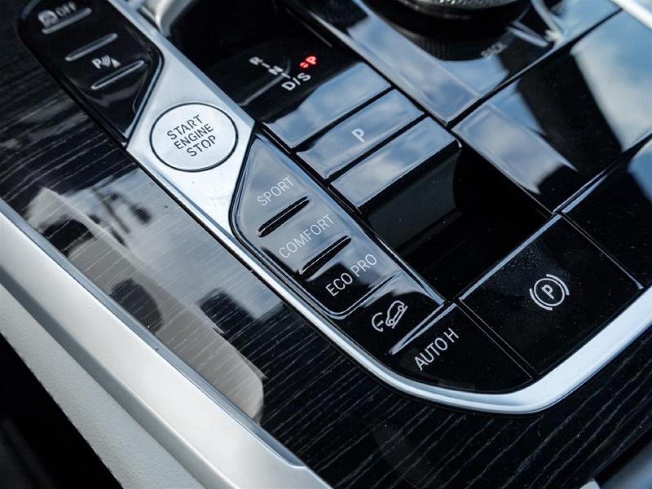 2026 BMW X5 M60i xDrive 4dr All-Wheel Drive Sports Activity Vehicle Photo