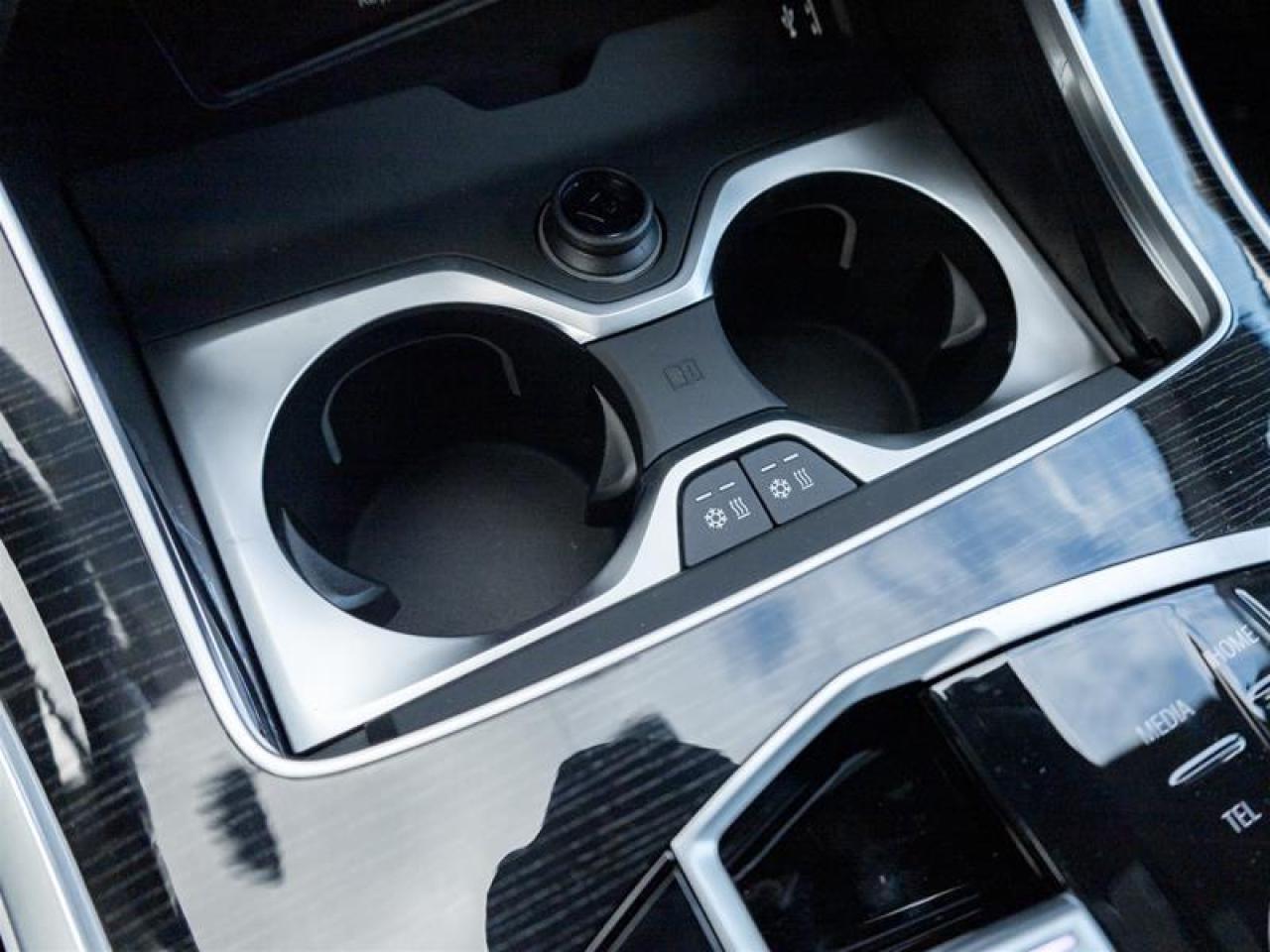 2026 BMW X5 M60i xDrive 4dr All-Wheel Drive Sports Activity Vehicle Photo