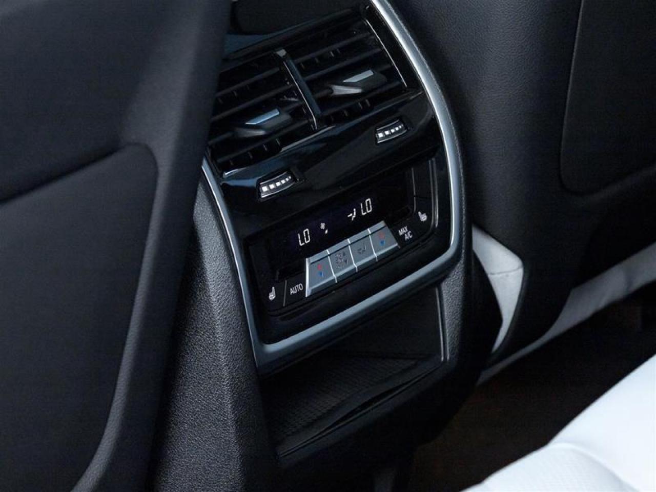 2026 BMW X5 M60i xDrive 4dr All-Wheel Drive Sports Activity Vehicle Photo