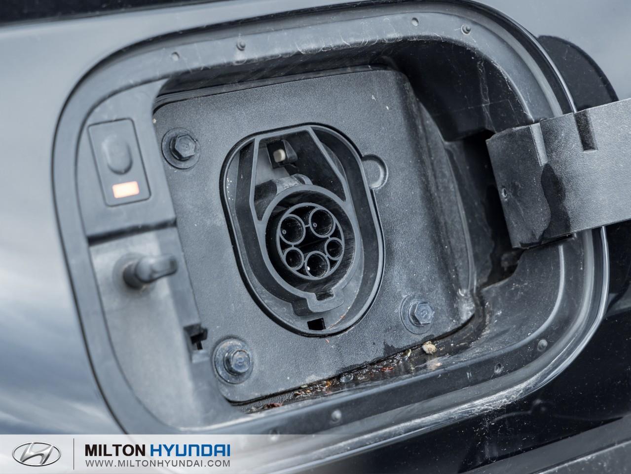 2025 Hyundai Tucson Plug-In Hybrid Ultimate 4dr All-Wheel Drive Photo