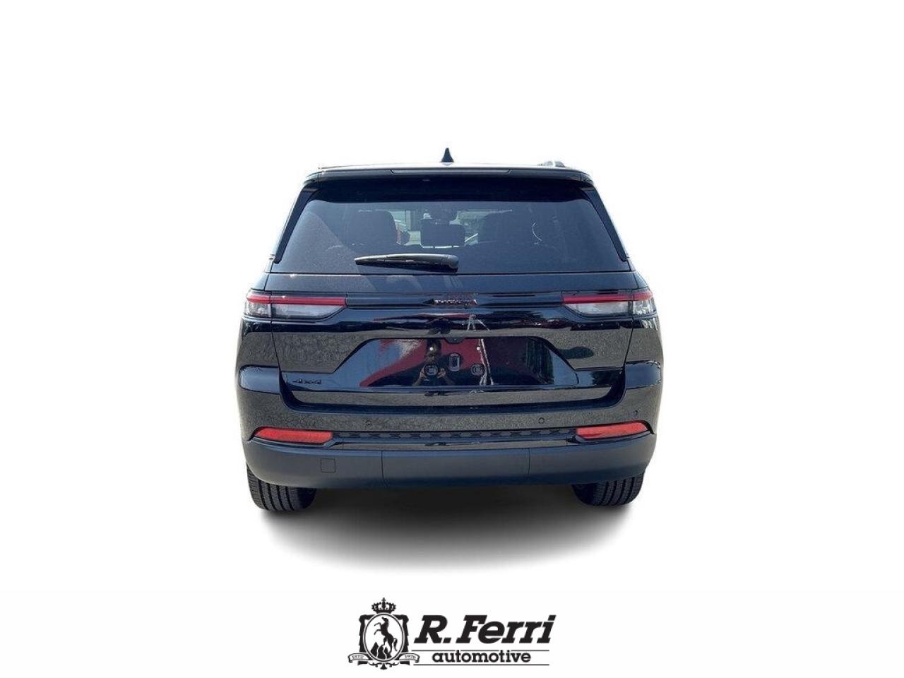 2025 Jeep Grand Cherokee Laredo 4dr 4x4 Photo