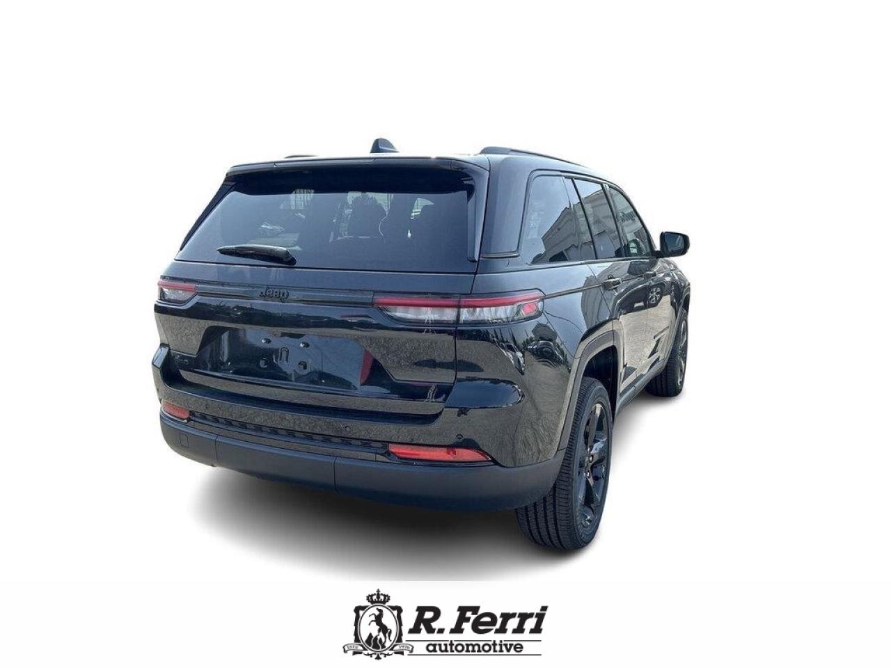 2025 Jeep Grand Cherokee Laredo 4dr 4x4 Photo