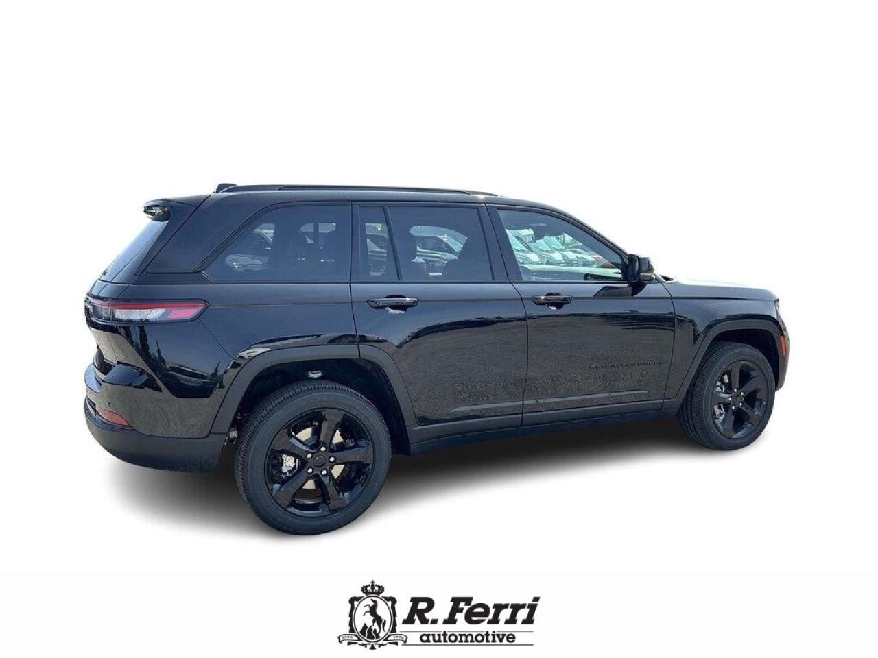 2025 Jeep Grand Cherokee Laredo 4dr 4x4 Photo