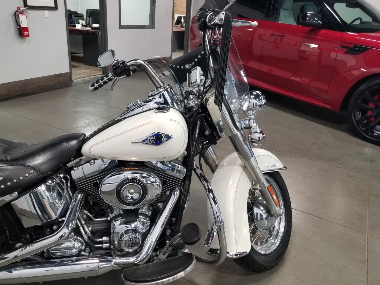2015 Harley-Davidson HERITAGE SOFTAIL  Photo