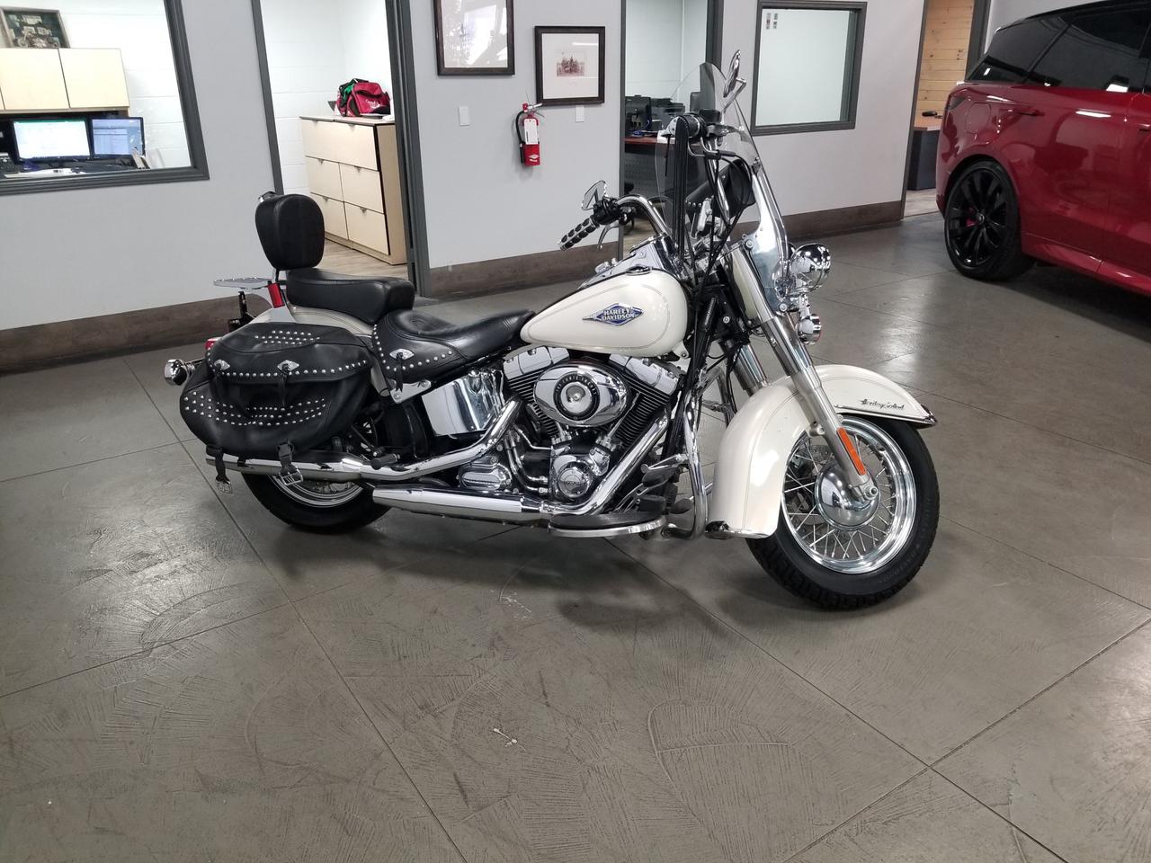 2015 Harley-Davidson HERITAGE SOFTAIL  Photo0