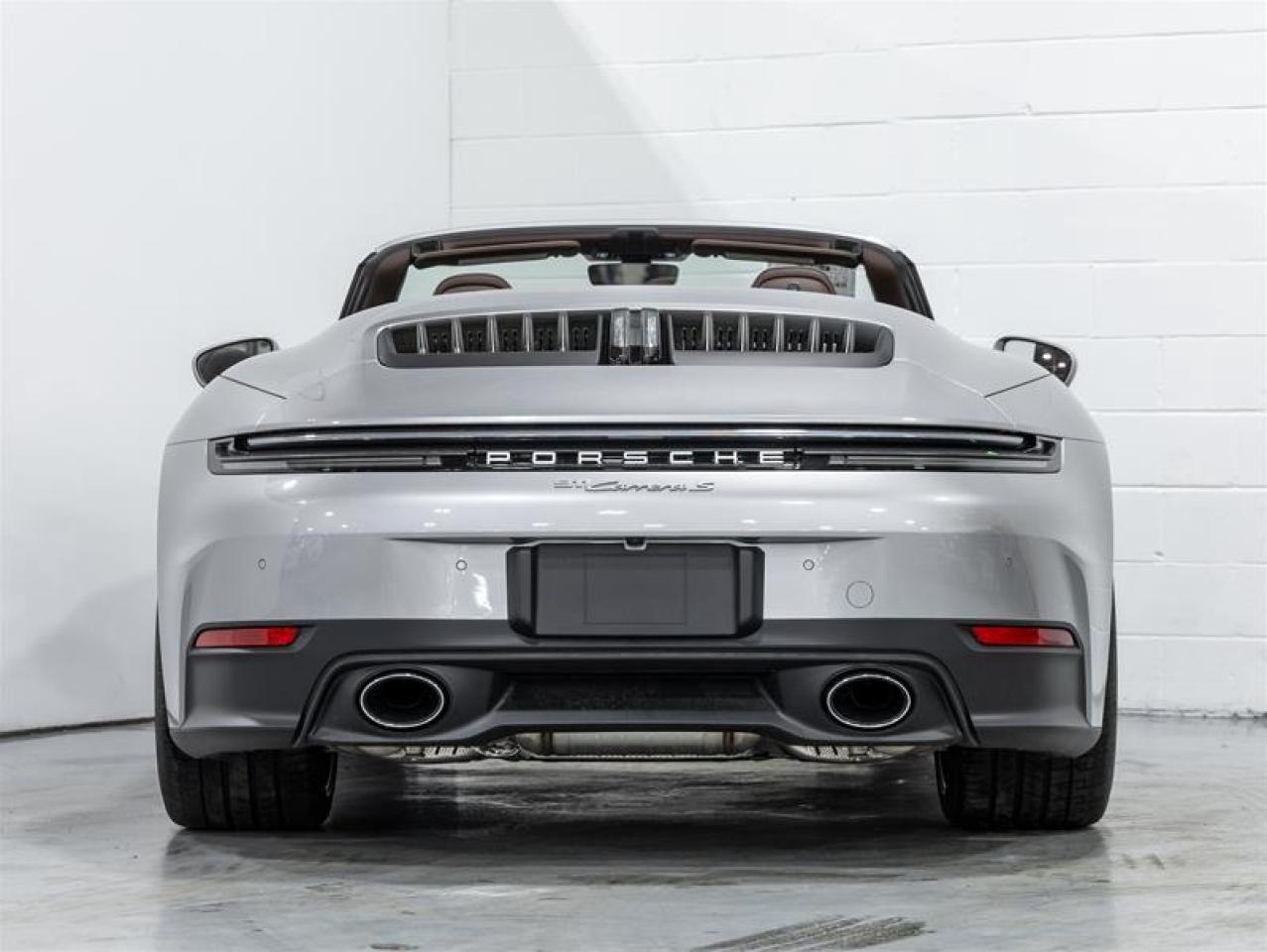 2025 Porsche 911  Photo