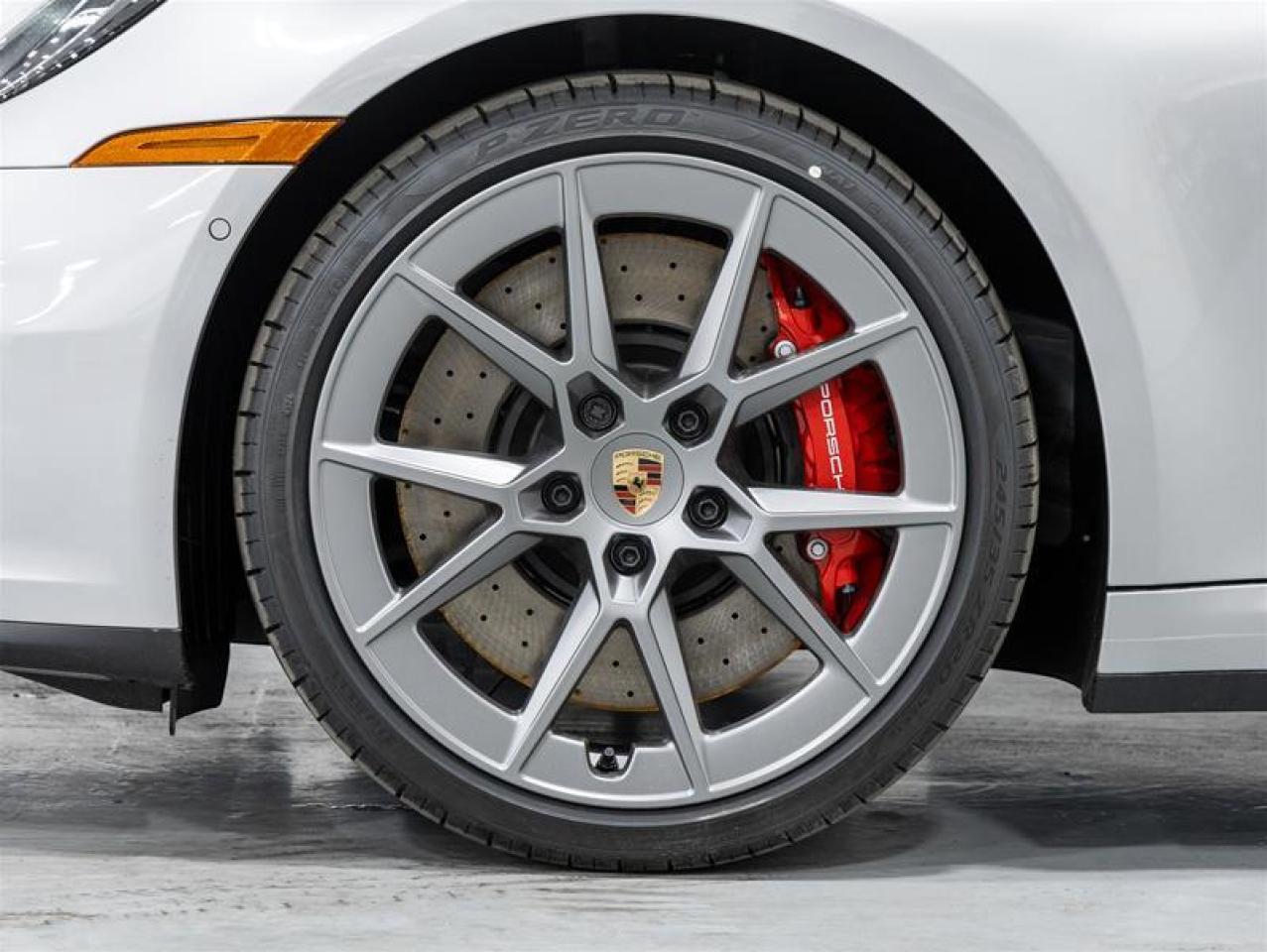 2025 Porsche 911  Photo