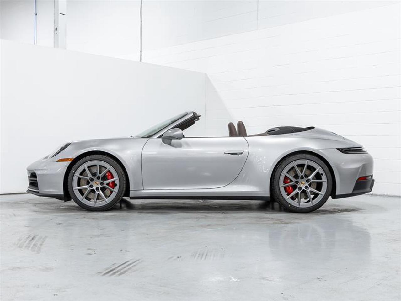 2025 Porsche 911  Photo