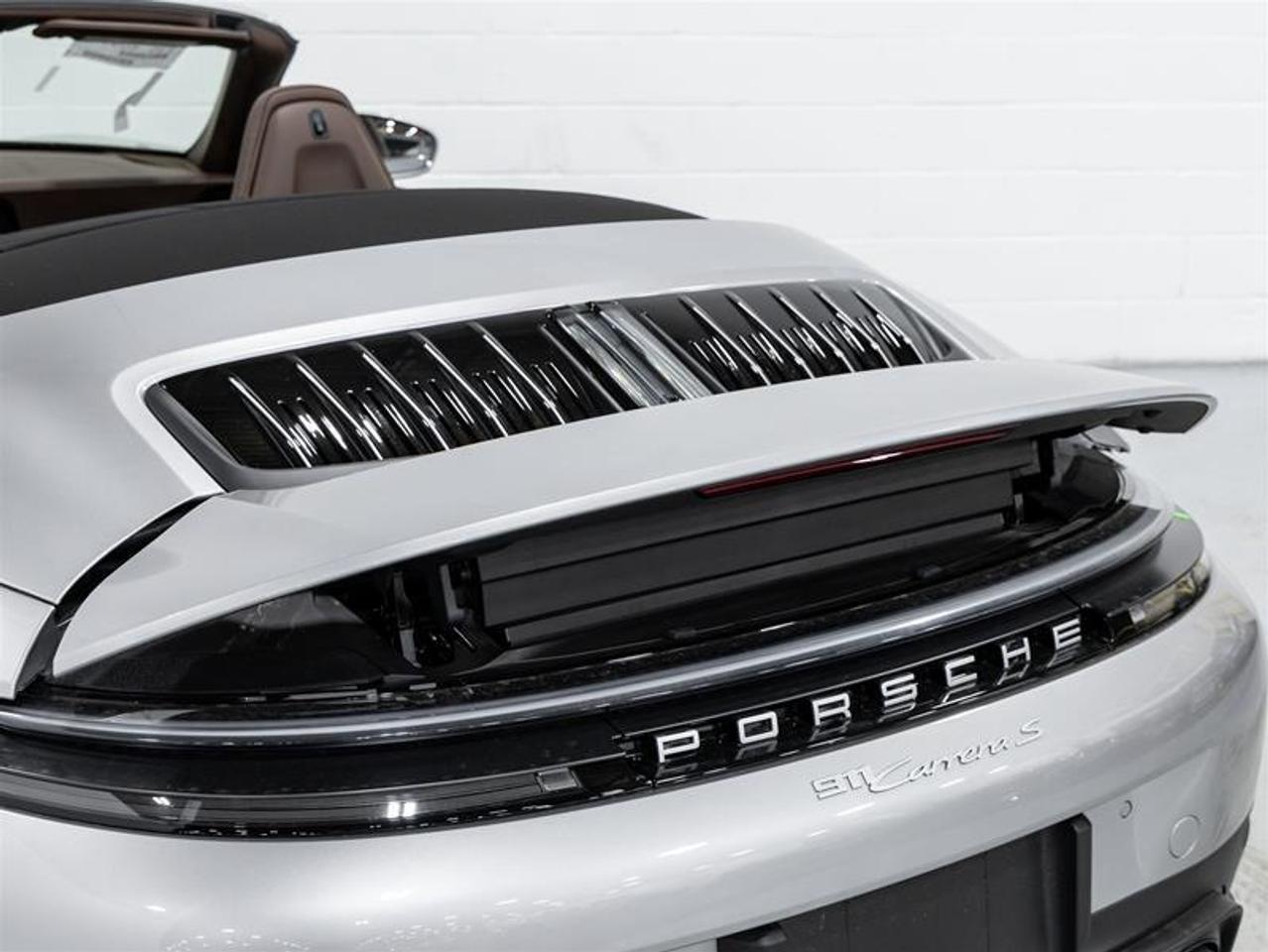 2025 Porsche 911  Photo