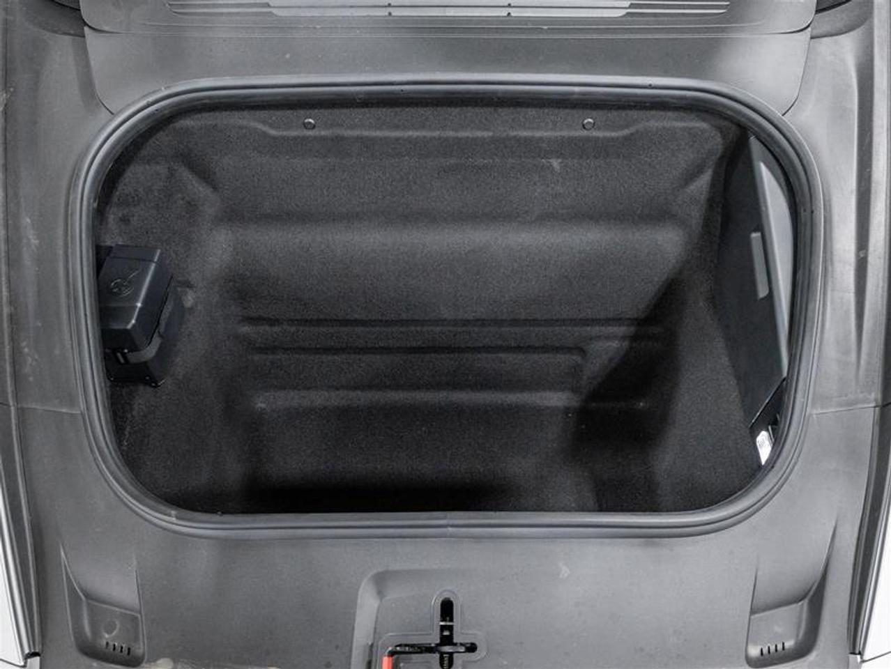 2025 Porsche 911  Photo