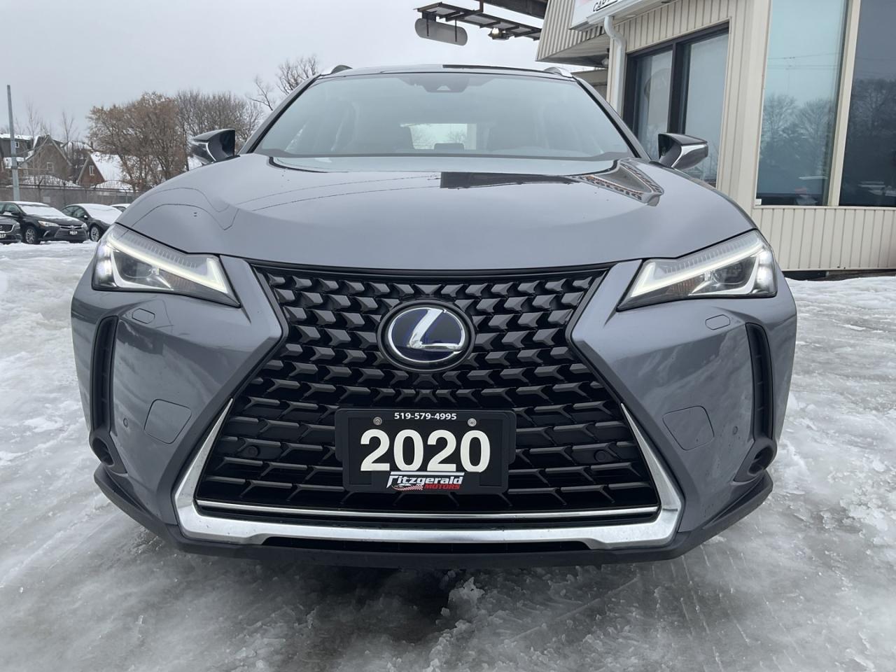 2020 Lexus UX 250H Luxury - LEATHER! NAV! BACK-UP CAM! BSM! HUD! Photo
