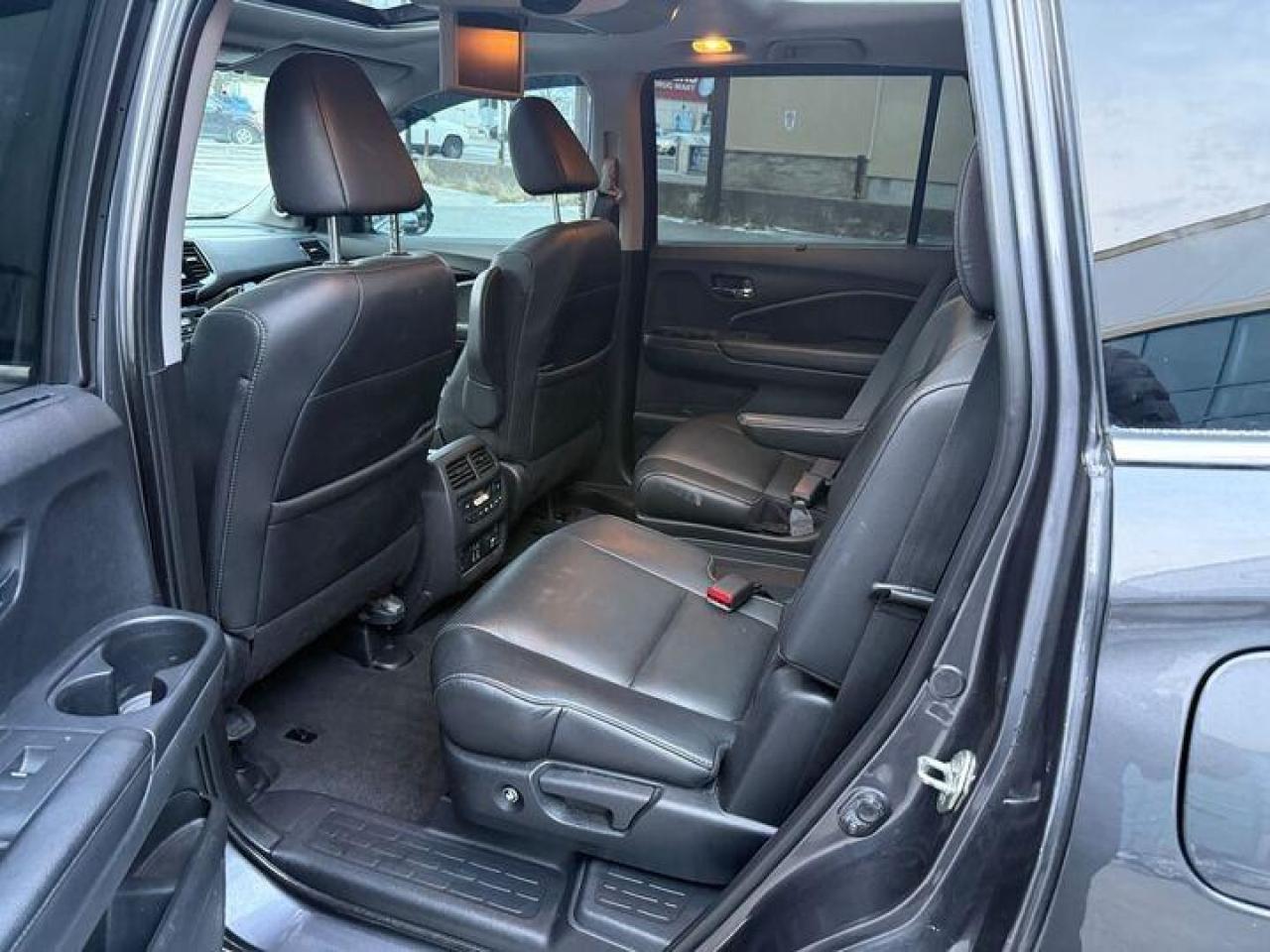 2019 Honda Pilot Touring 7P (A9) 4dr All-Wheel Drive Photo