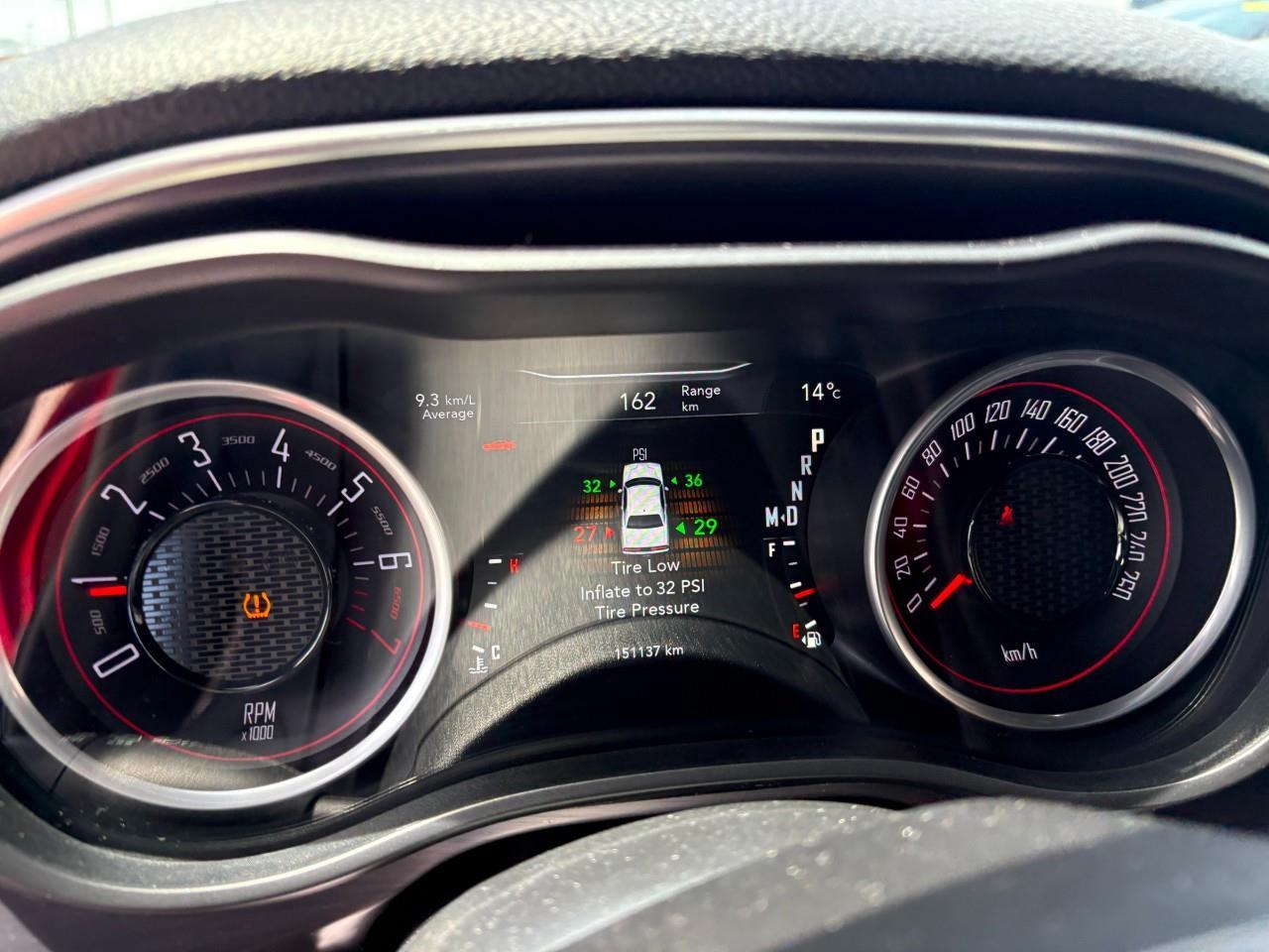 2016 Dodge Challenger SXT 2dr Coupe Photo