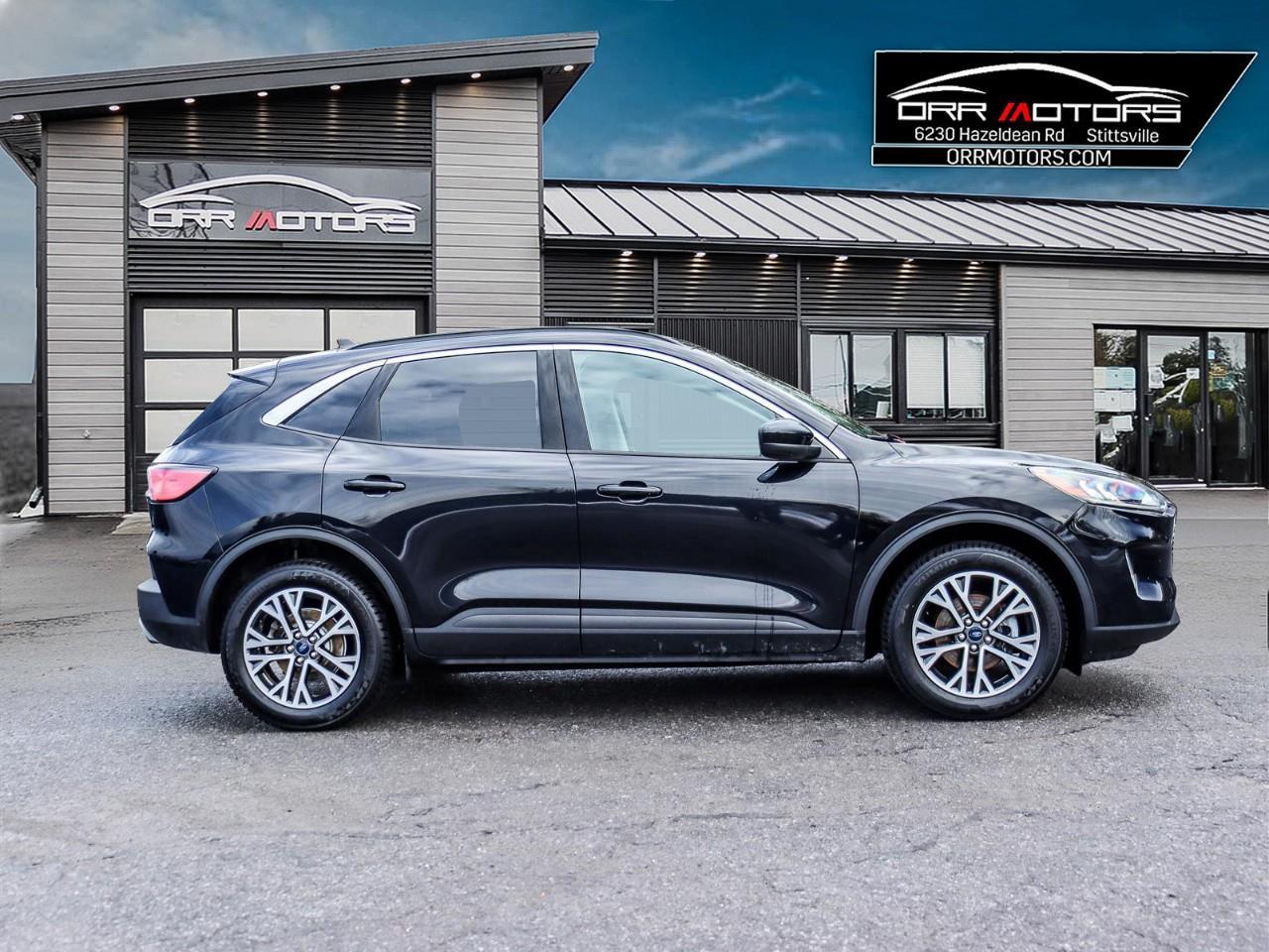 2020 Ford Escape SEL 4dr All-Wheel Drive Photo2