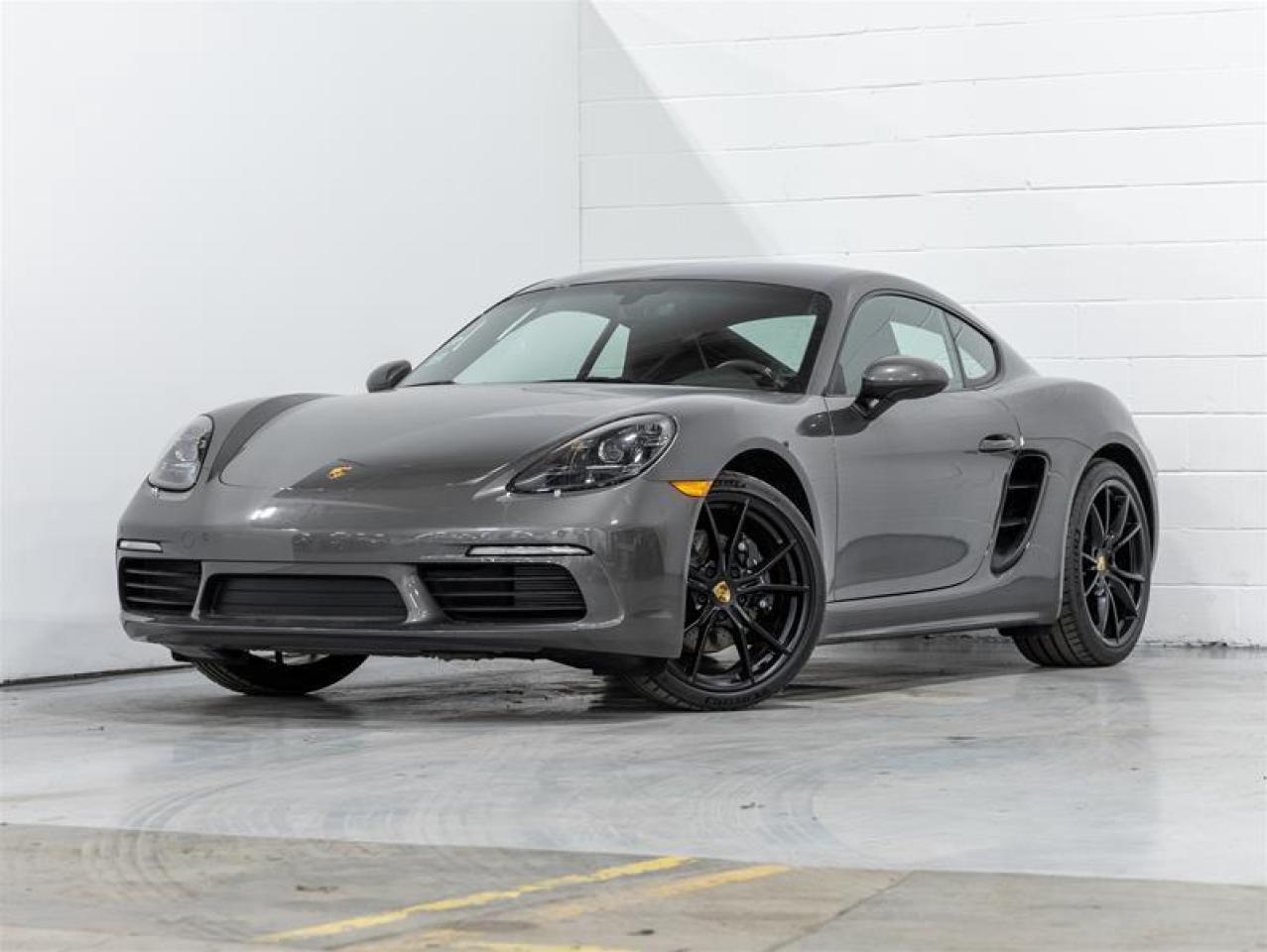 2025 Porsche 718 Cayman  Photo0