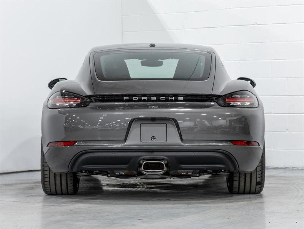 2025 Porsche 718 Cayman  Photo