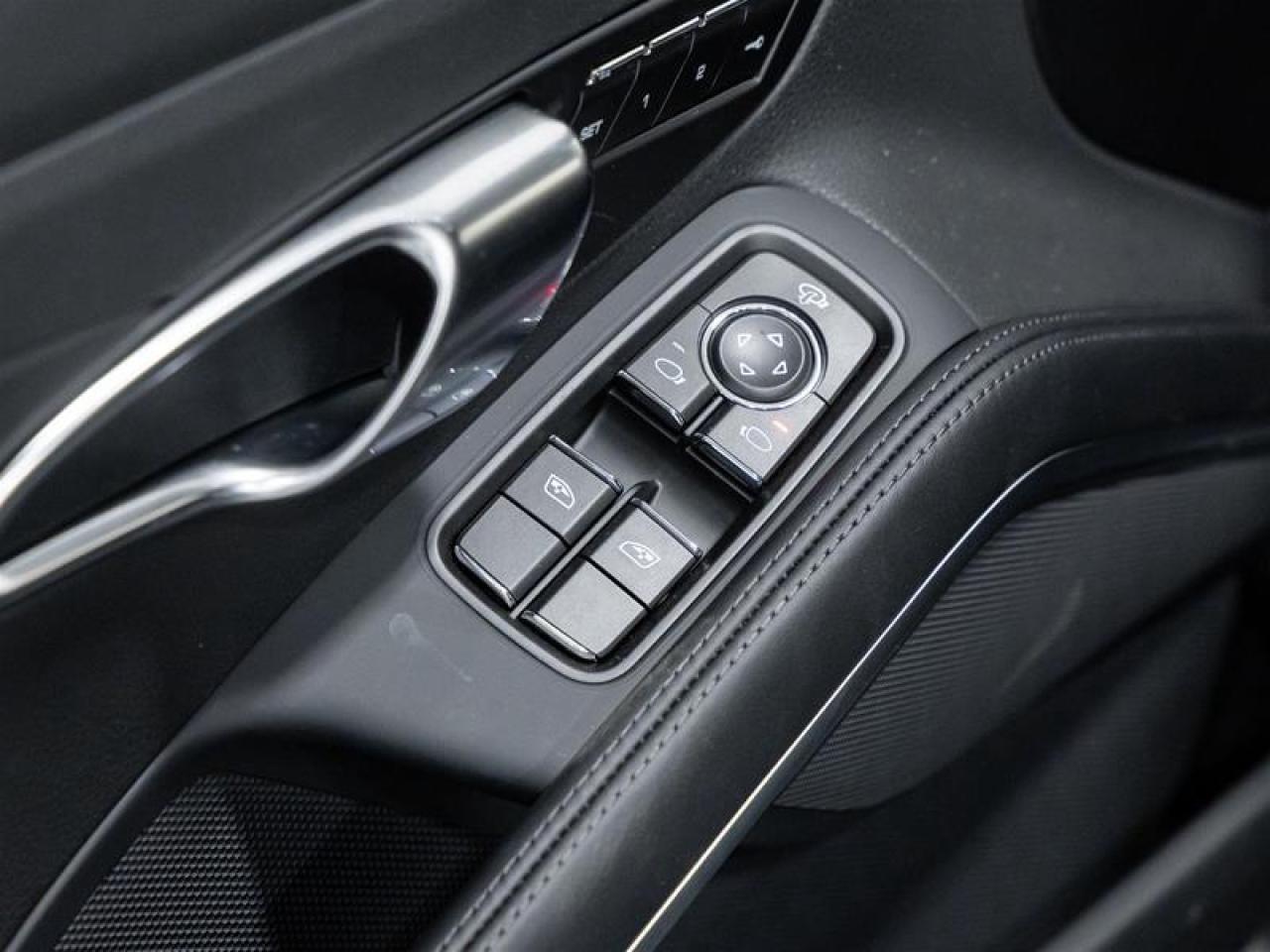 2025 Porsche 718 Cayman  Photo