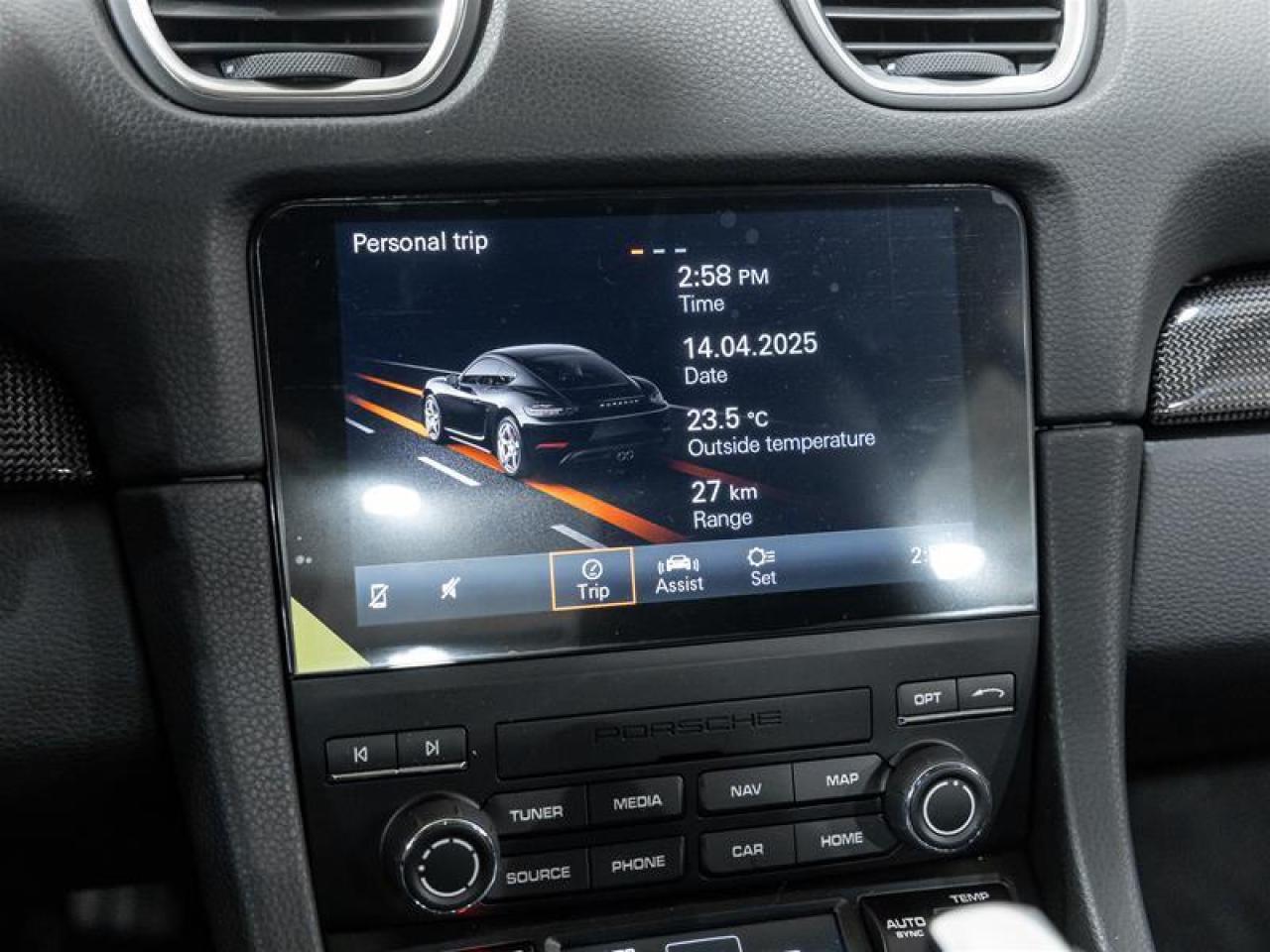 2025 Porsche 718 Cayman  Photo