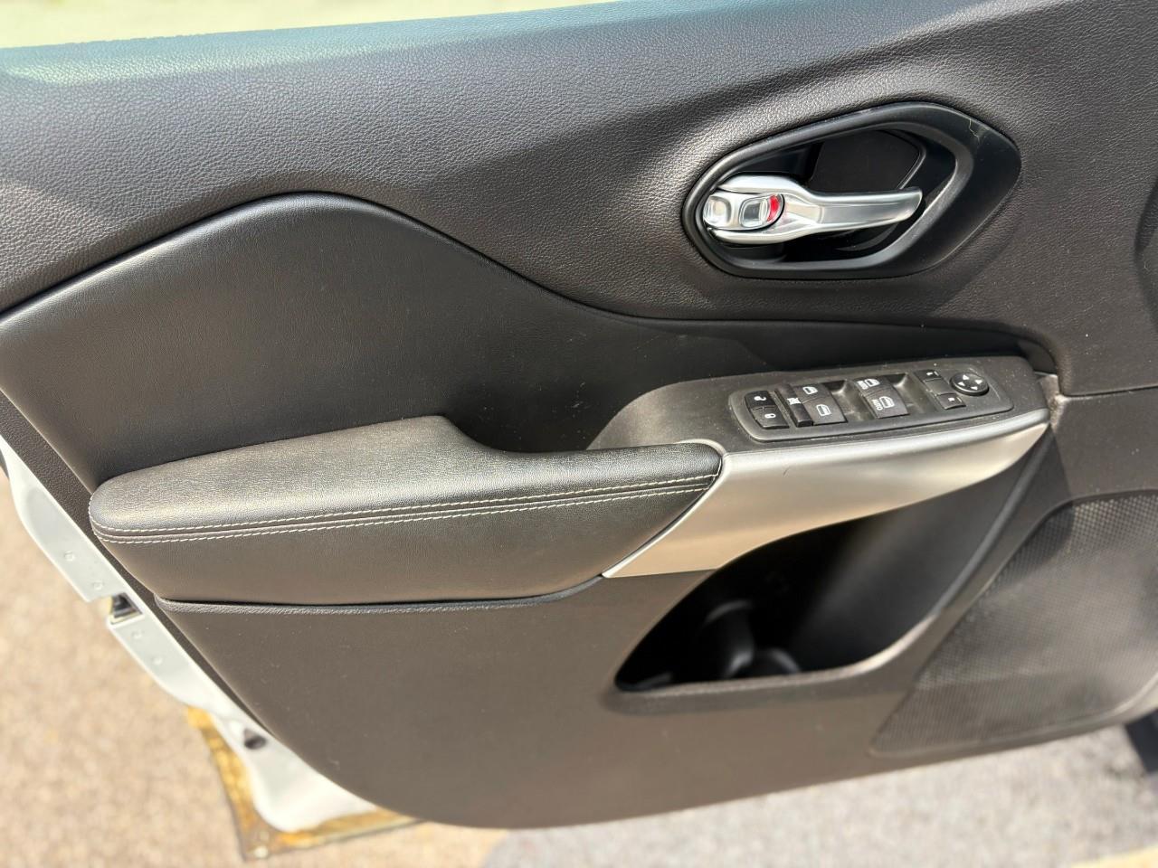 2021 Jeep Cherokee North 4dr 4x4 Photo