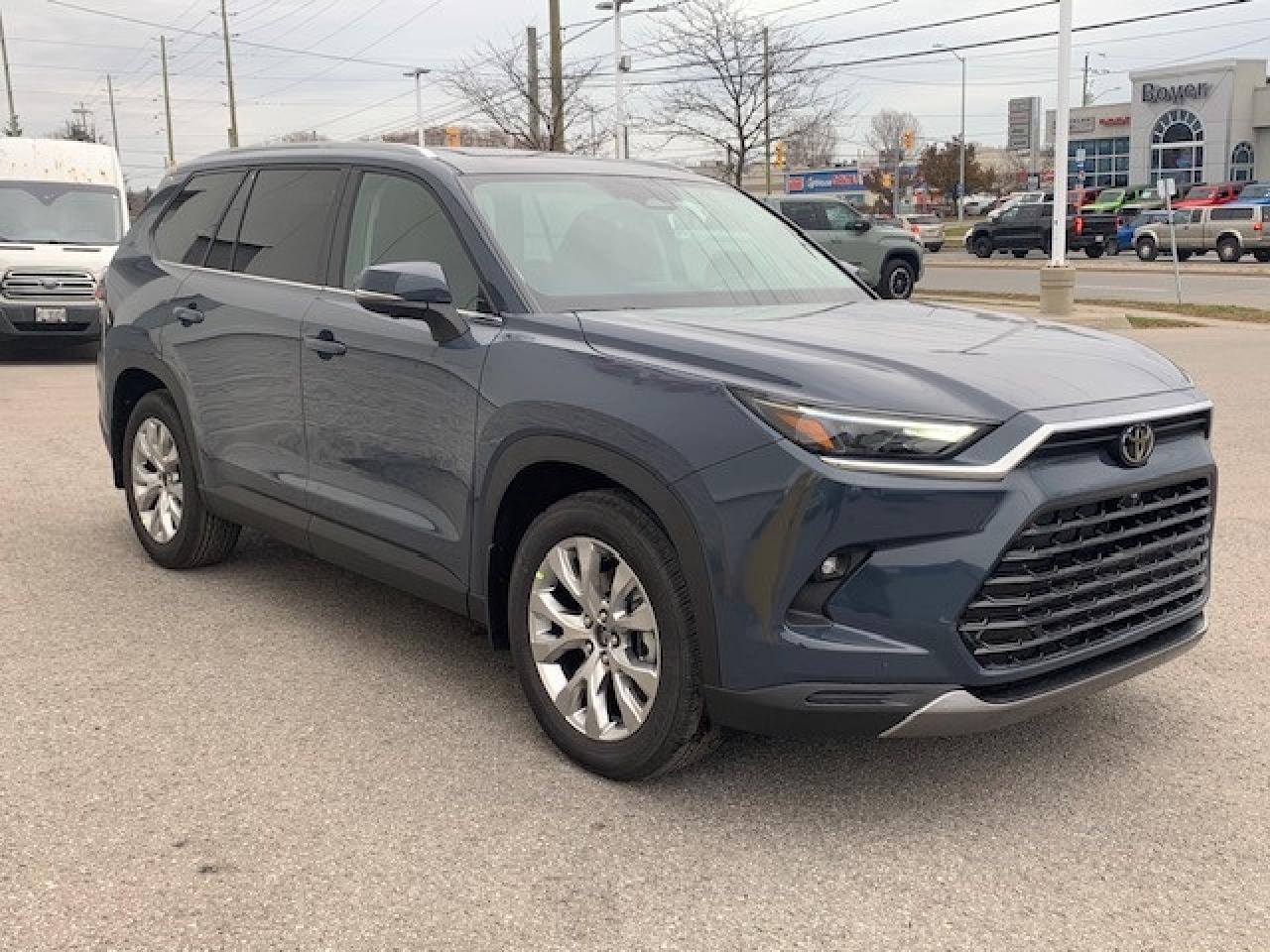 2026 Toyota Grand Highlander Limited 4dr All-Wheel Drive Photo4