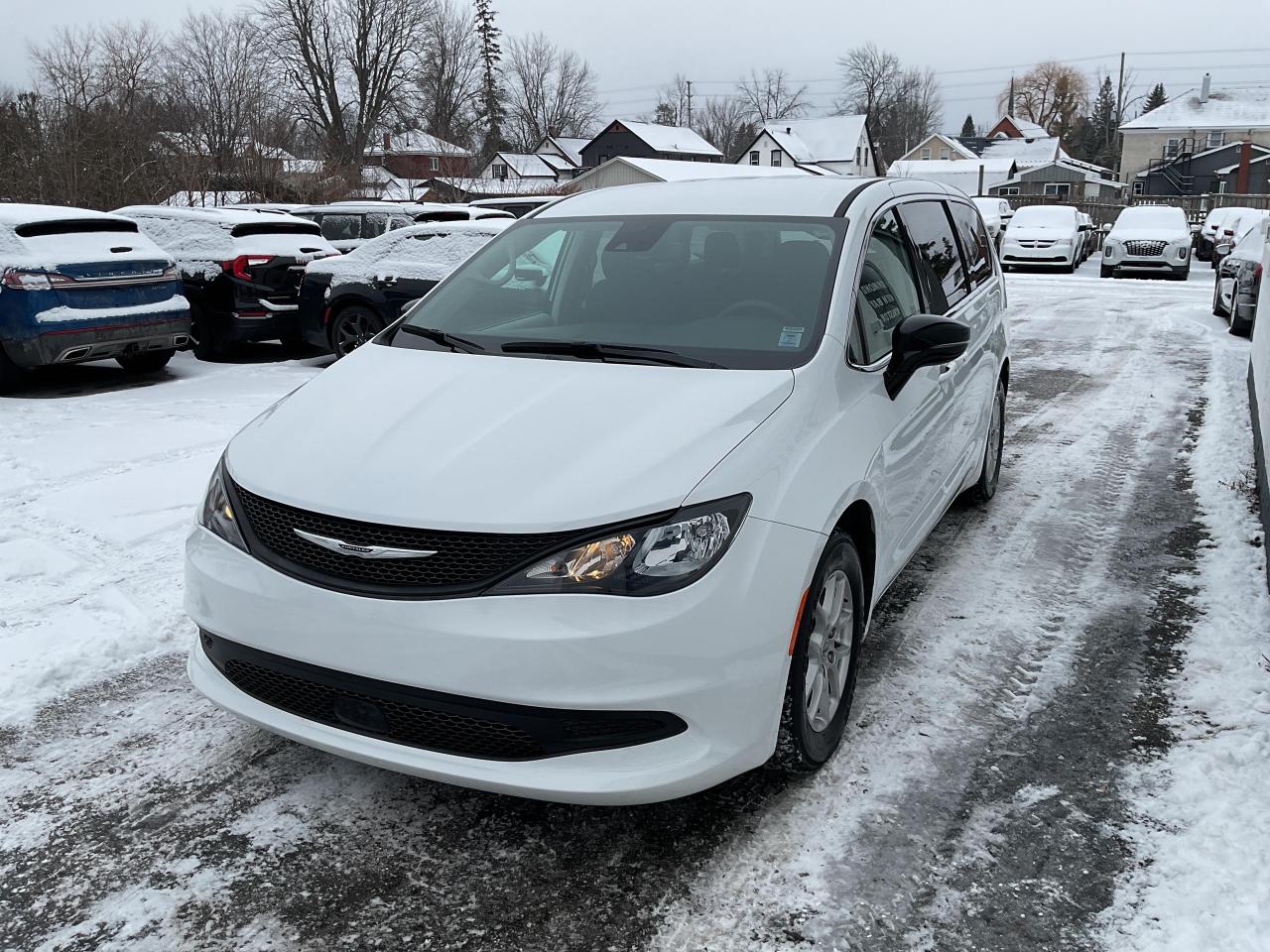 2024 Chrysler Grand Caravan SXT Front-Wheel Drive Passenger Van Photo