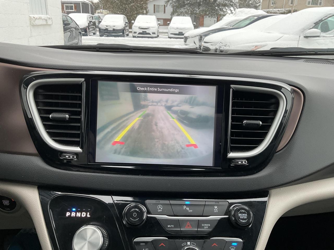 2024 Chrysler Grand Caravan SXT Front-Wheel Drive Passenger Van Photo