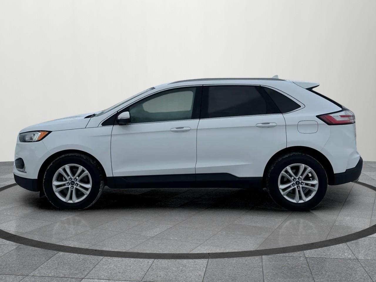 2020 Ford Edge SEL 4dr All-wheel Drive Photo2