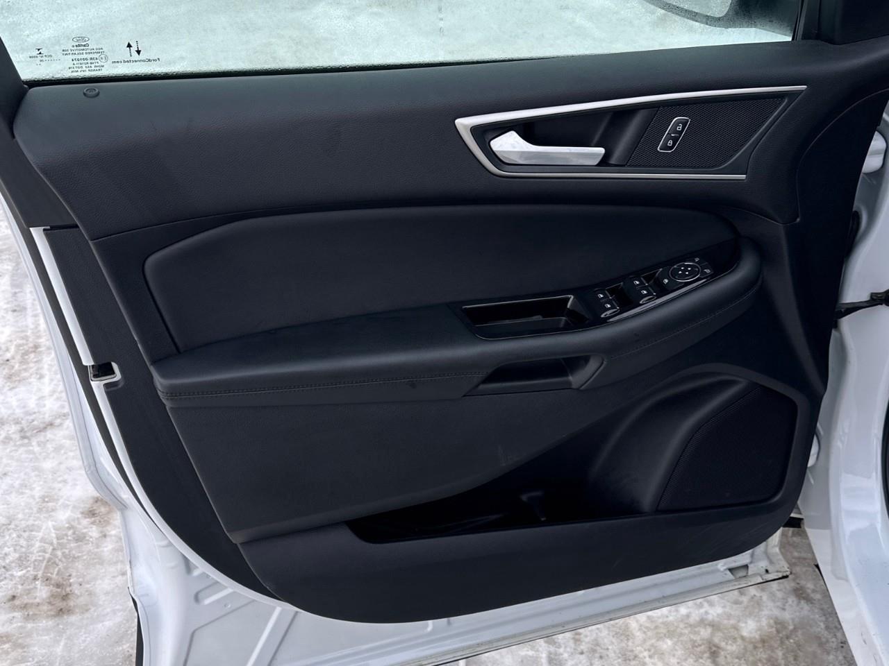 2020 Ford Edge SEL 4dr All-wheel Drive Photo