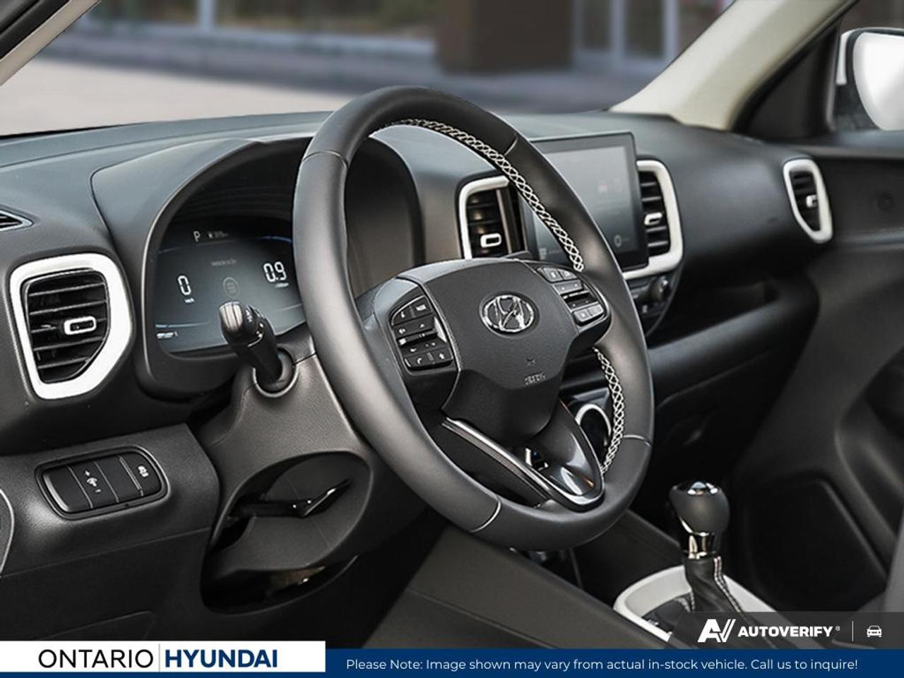 2025 Hyundai Venue Ultimate w/Black Interior 4dr Front-Wheel Drive Photo