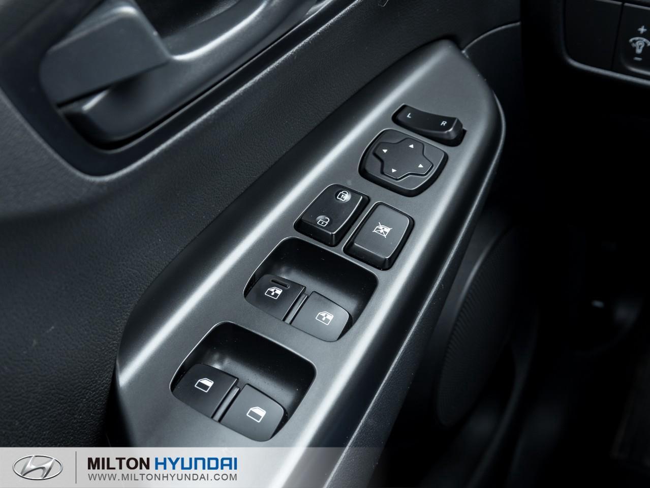 2023 Hyundai KONA 2.0L Preferred 4dr All-Wheel Drive Photo