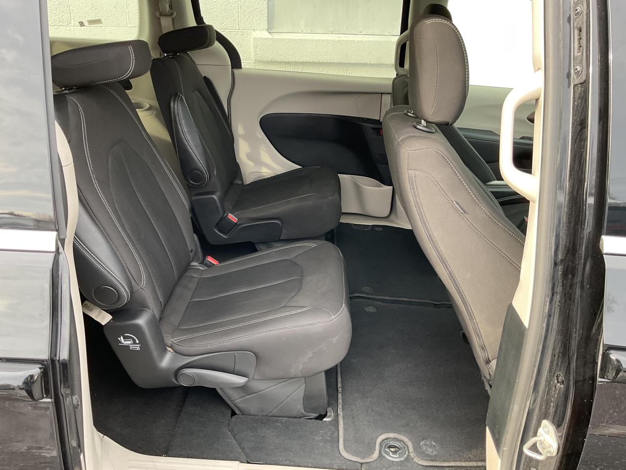 2024 Chrysler Grand Caravan SXT Front-Wheel Drive Passenger Van Photo