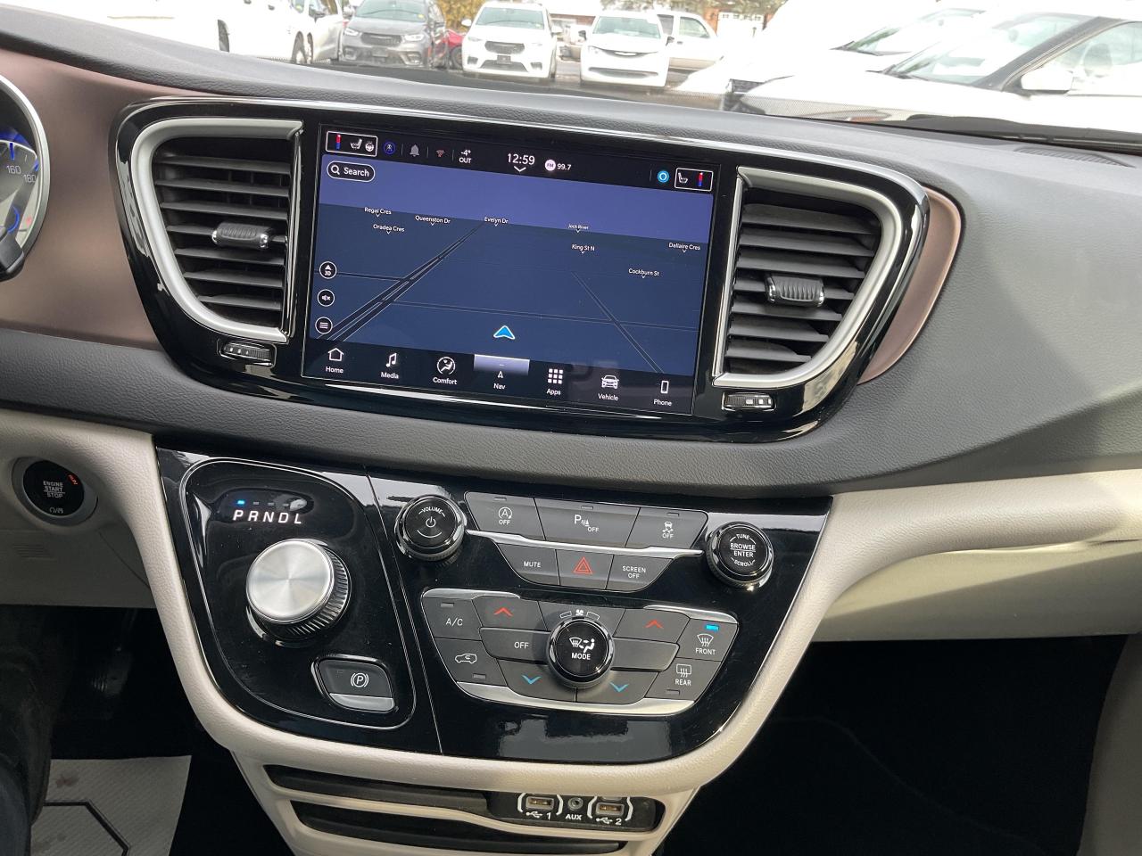 2024 Chrysler Grand Caravan SXT Front-Wheel Drive Passenger Van Photo