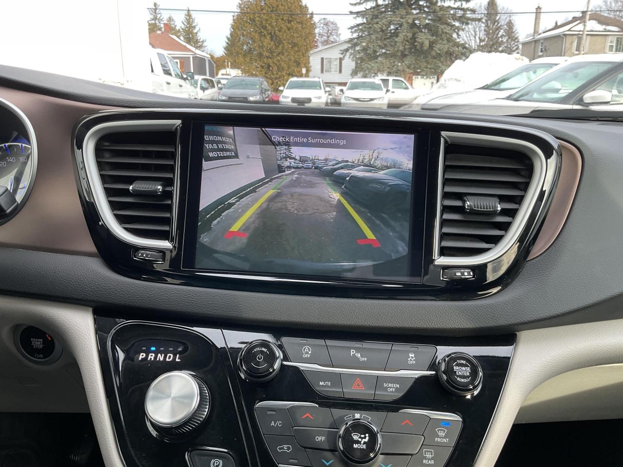 2024 Chrysler Grand Caravan SXT Front-Wheel Drive Passenger Van Photo