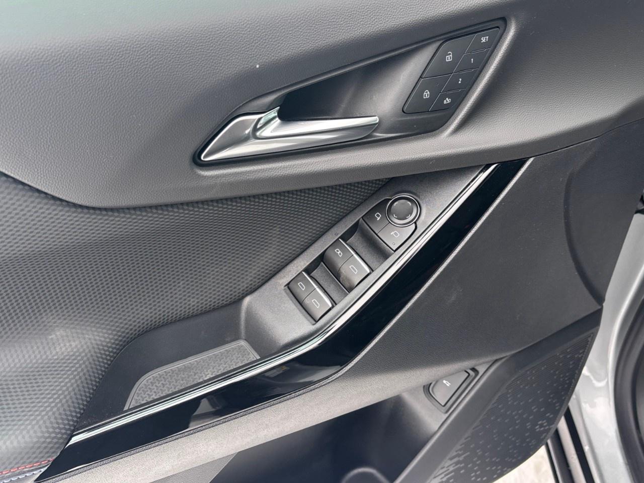 2026 Chevrolet Equinox AWD RS Photo