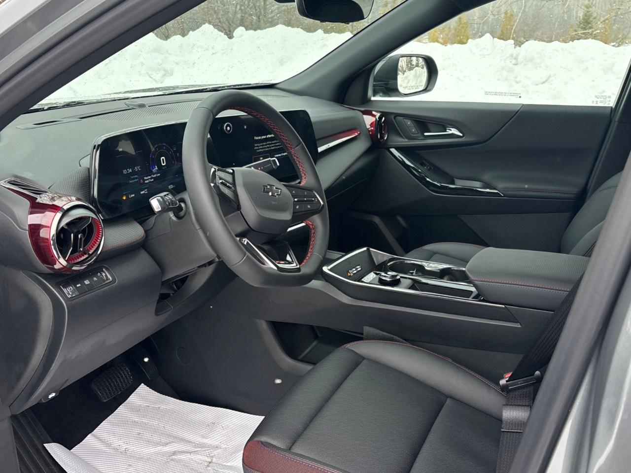 2026 Chevrolet Equinox AWD RS Photo