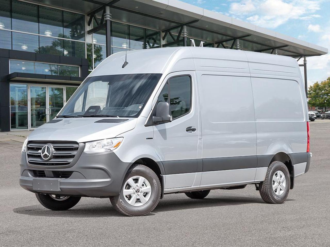 2025 Mercedes-Benz eSprinter 2500 Low Roof eSprinter 2500 Cargo Van 144 in. WB Rear-Wheel Drive Photo