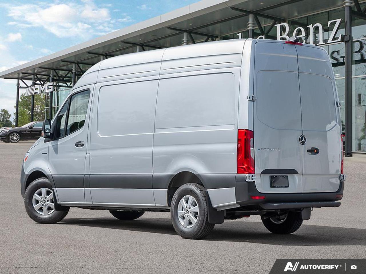 2025 Mercedes-Benz eSprinter 2500 Low Roof eSprinter 2500 Cargo Van 144 in. WB Rear-Wheel Drive Photo