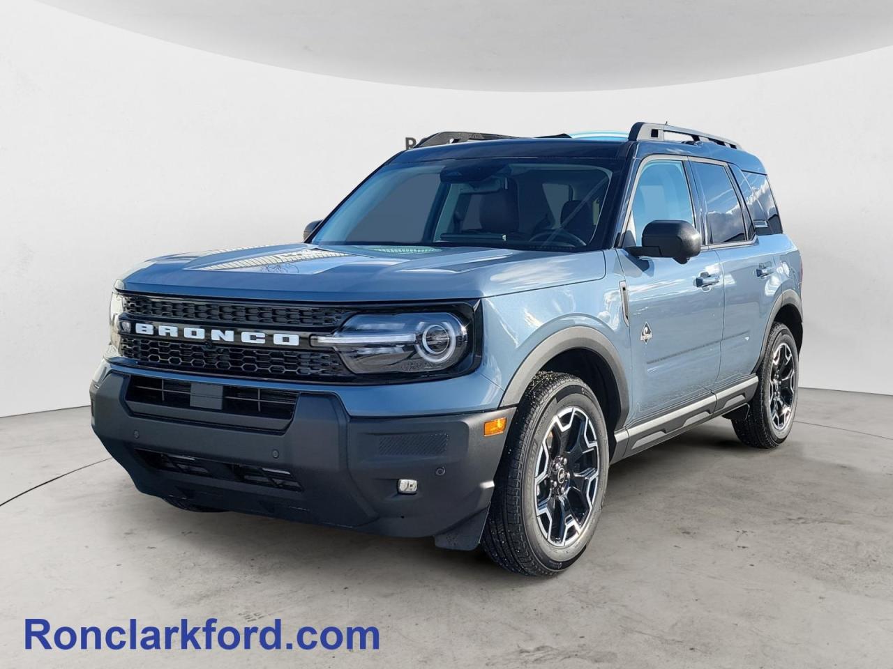 2025 Ford Bronco Sport Outer Banks 4dr 4x4 Photo2