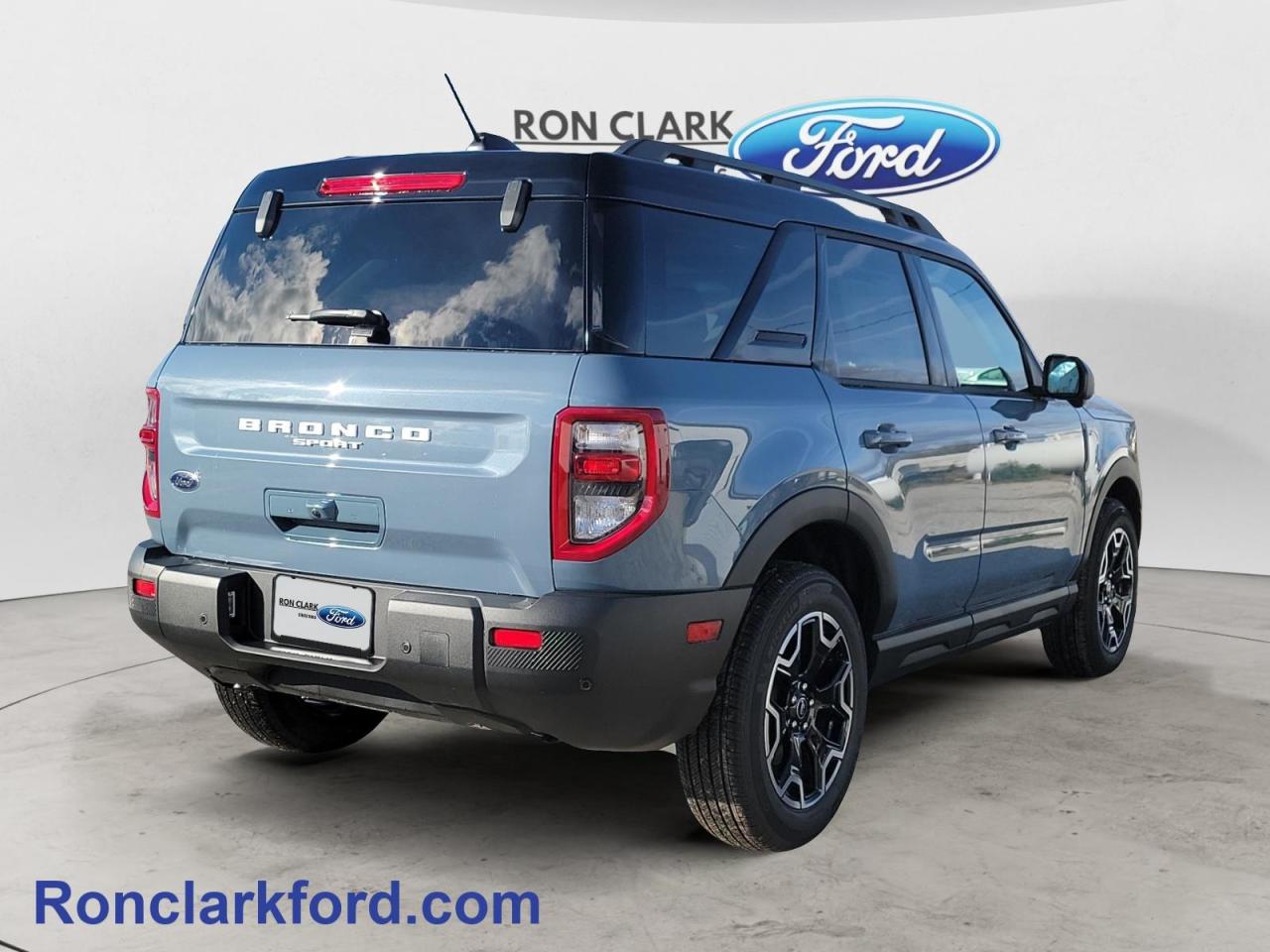 2025 Ford Bronco Sport Outer Banks 4dr 4x4 Photo