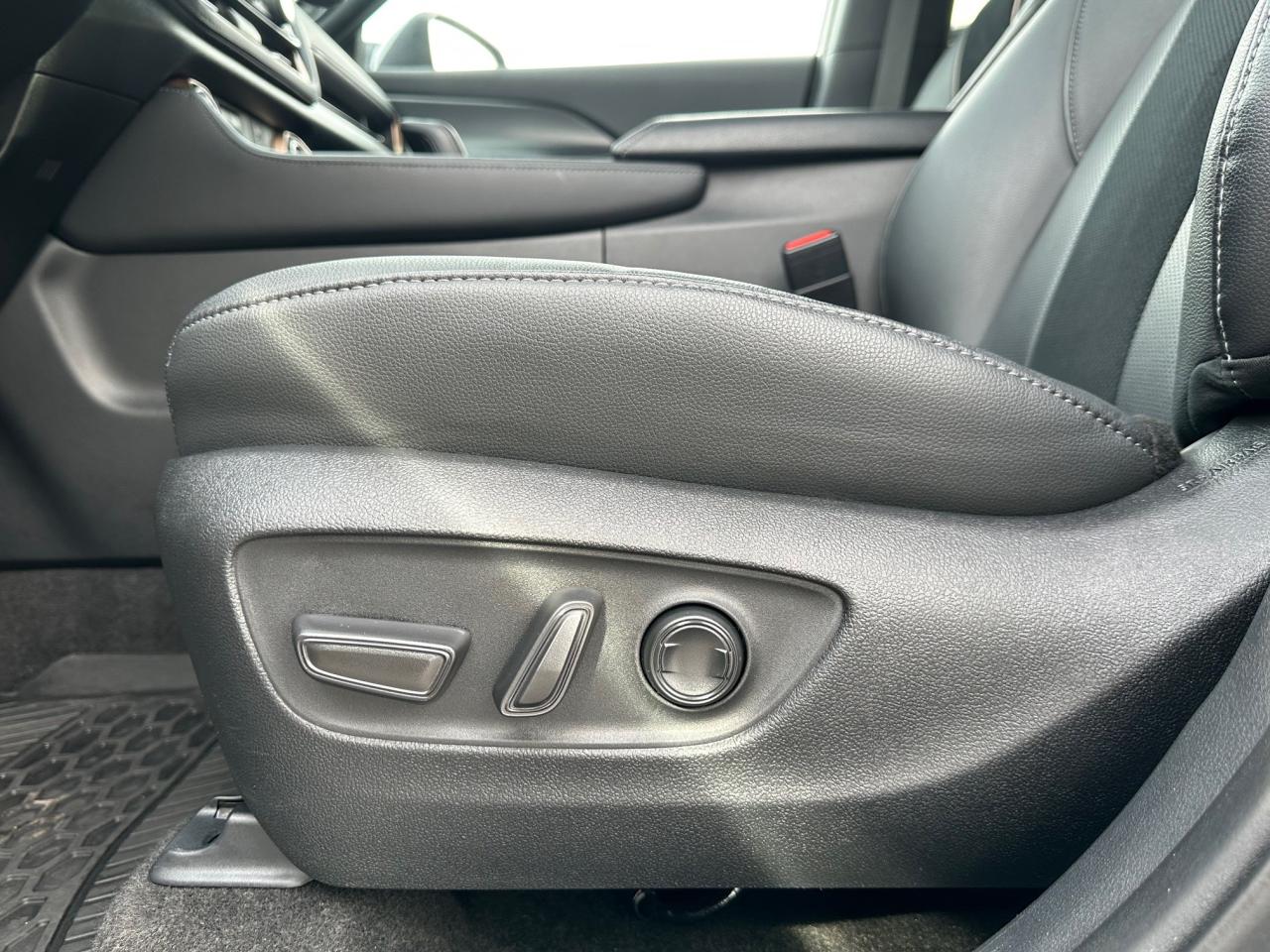 2024 Toyota Grand Highlander Hybrid Platinum 4dr All-Wheel Drive Photo