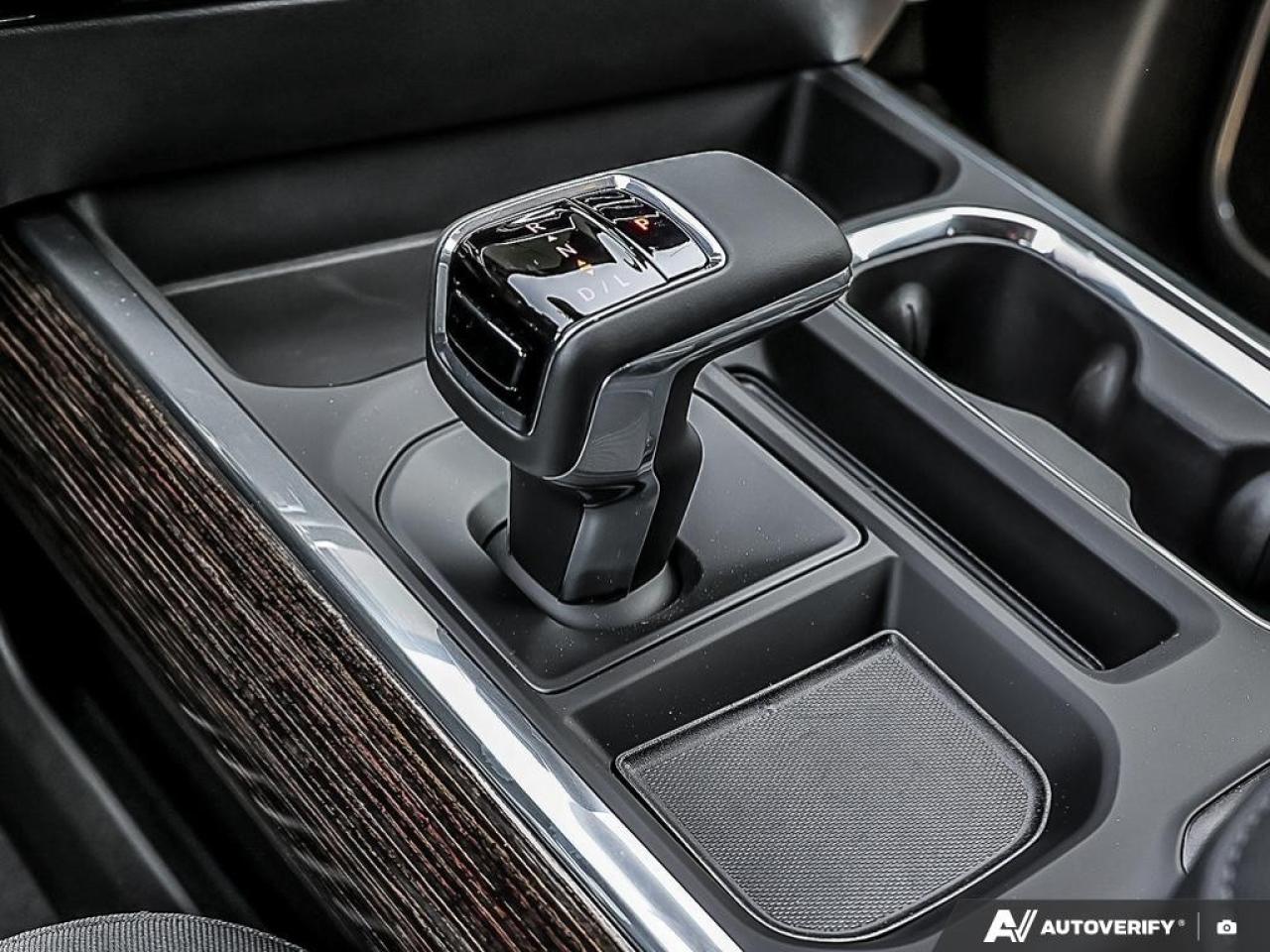 2025 GMC Sierra 1500 Double Cab Standard Box 4-Wheel Drive Elevation Photo