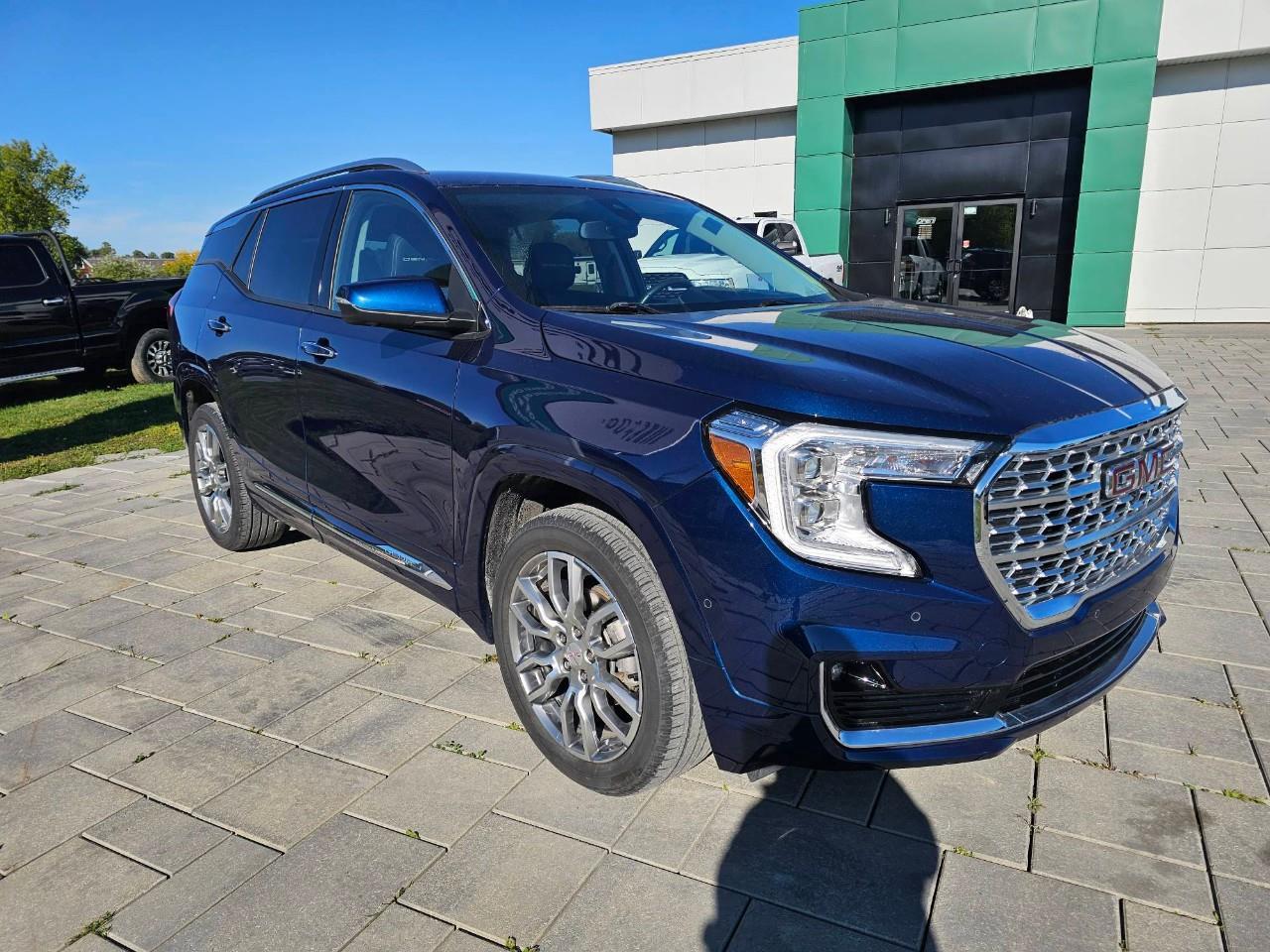 2022 GMC Terrain Denali All-Wheel Drive Photo2