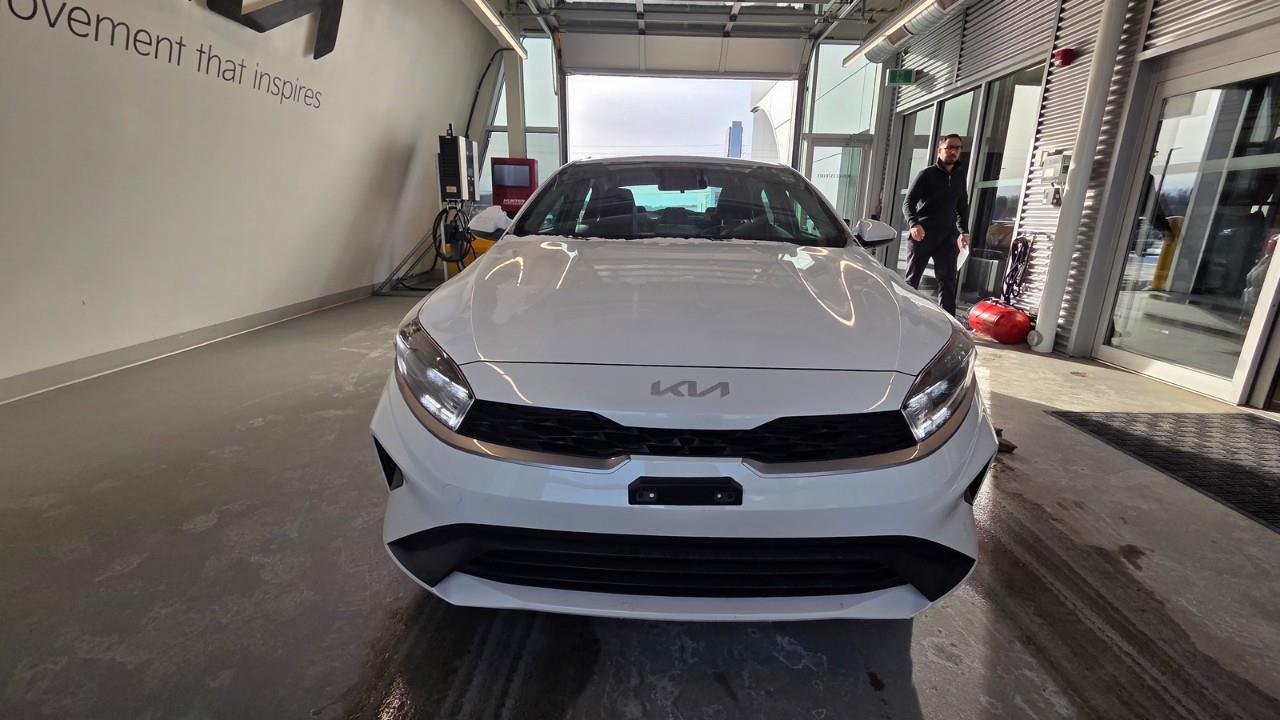 2024 Kia Forte LX 4dr Sedan Photo