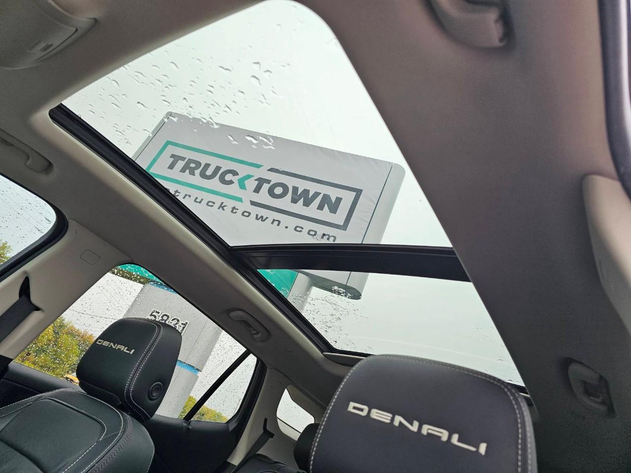 2022 GMC Terrain Denali All-Wheel Drive Photo