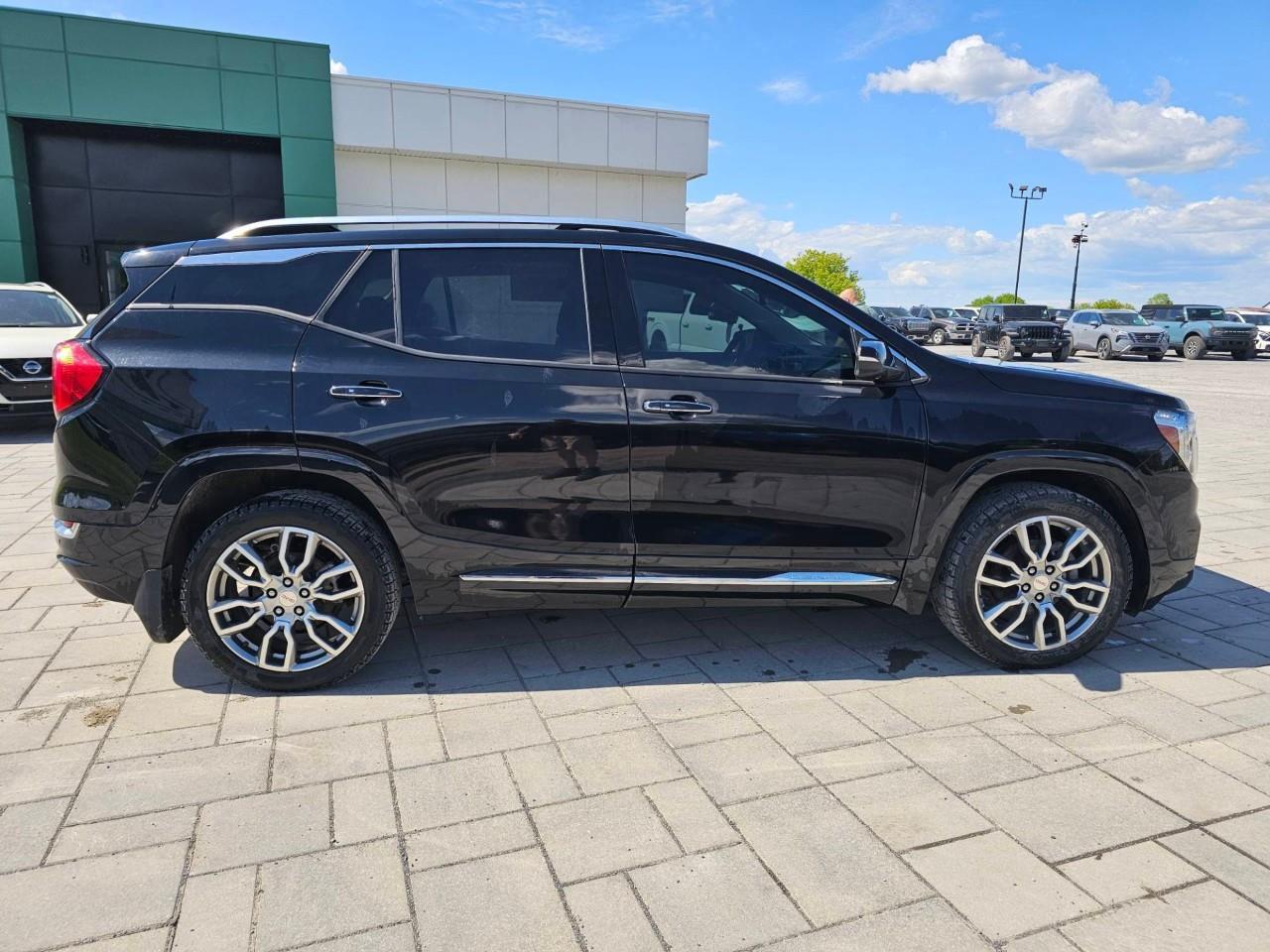 2022 GMC Terrain Denali All-Wheel Drive Photo